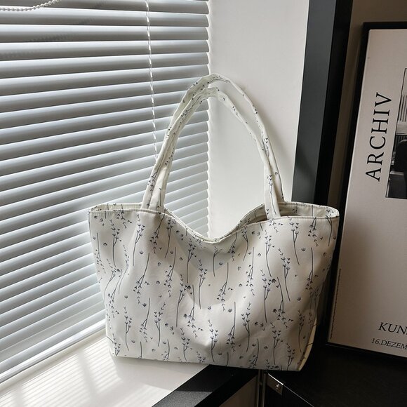 Medium Nylon Classic Style Sewing Thread Square Zipper Chic Floral Tote Bag - Picture 10 of 12